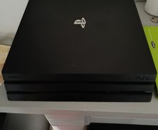 PS4 Pro 1tb