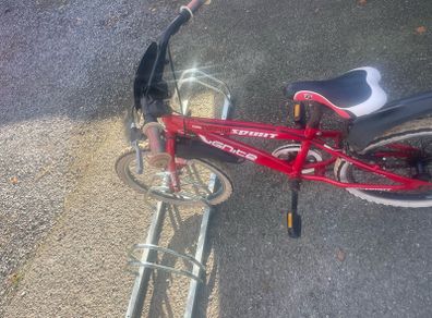 Child's bike 20 inc