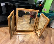 Dressing table mirror