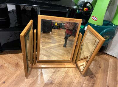 Dressing table mirror