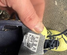 kids football boots