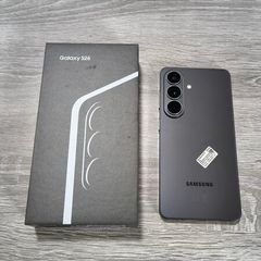 Samsung S26 256gb / Like New