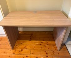 Oak Effect Office Desk Excellent Condition EUR 10