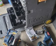 Ryobi 18v Saw Set with Trolly Chest