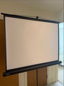 Projector Screen