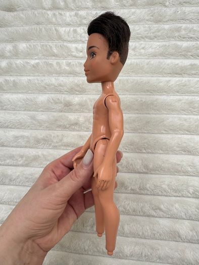 Bratz Boyz Dylan 2003 Left hand is too loose Used Please see photos