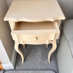 Bed side Locker