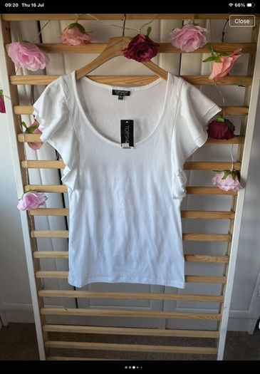 top Bnwt topshop 100% cotton frilled detail top/ tshirt
