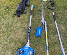 Hyundai 52cc 425mm Long Reach Petrol Pole Hedge Trimmer Pruner 2-Stroke