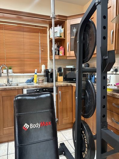 Heavy Gym Power Squat Rack Set, Bench, Bar / Weight Holders, Bars, Weights + More!!!
