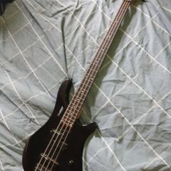 Tanglewood rebel 4k bass