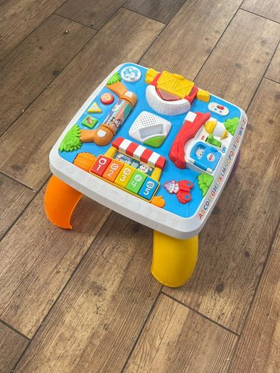 Fisher-Price Laugh & Learn Smart Stages Around the Town Activity Table