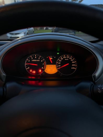 Nissan Micra sport Auto