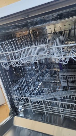 Beko Freestanding Full size Dishwasher - White