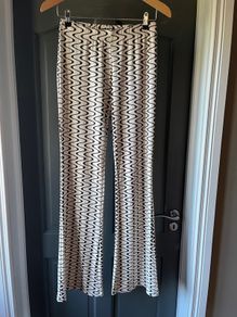 SHEIN wavy stripe print flare leg trousers Size 10