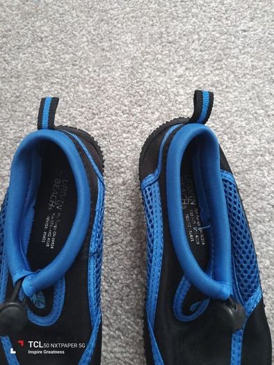 boy's swim shoes. UK12