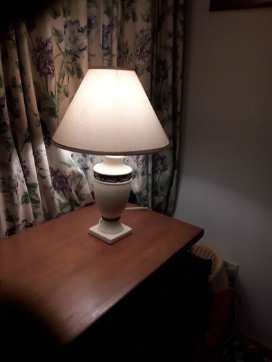 vintage table lamp