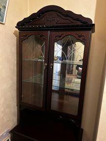 Mahogany China cabinet