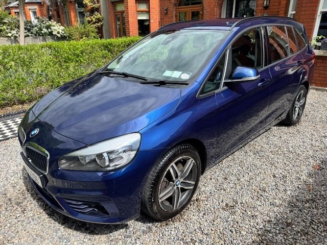 2016 BMW 2 Series 7 Seater