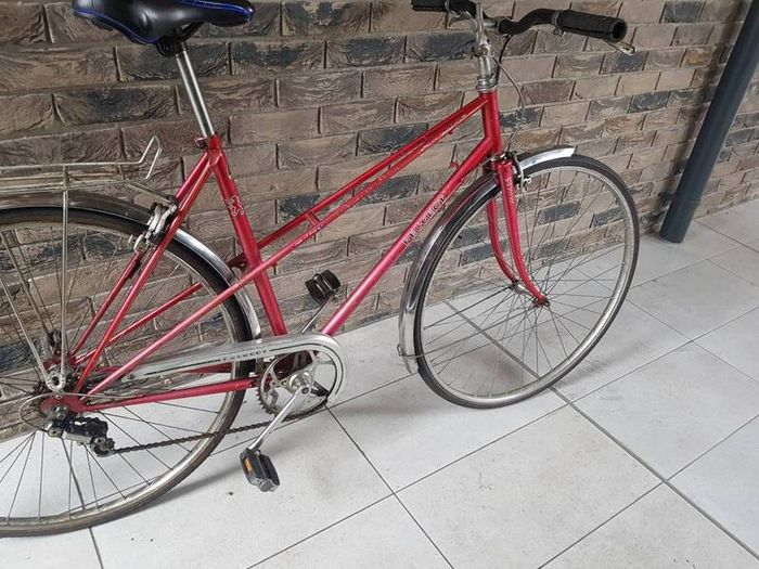 Bike retro Peugeot ladies