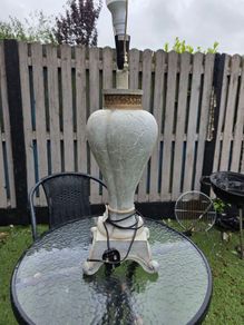 Cream Crackle-Glaze Urn Table Lamp with Shade