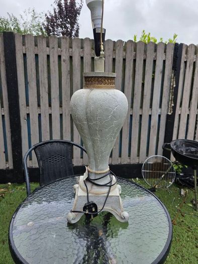 Cream Crackle-Glaze Urn Table Lamp with Shade