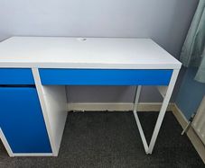 IKEA Micke Desk
