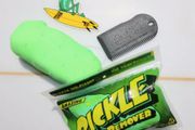 Sex Wax Pickle Wax Remover