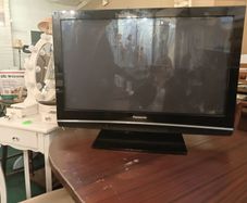 40 Inch Tv..not Smart .fire Stick Will Be.panasonic Tv