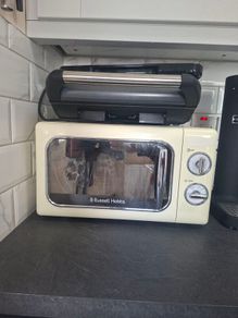 Russell Hobbs Microwave