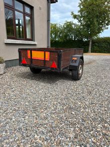 Car Trailer - Nice tidy car trailer.