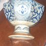 Beautiful Antique Ceramic Japanese Imari Footed Bowl in nice condition, Image 3
