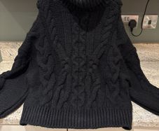 ladies jumpers Zara size med