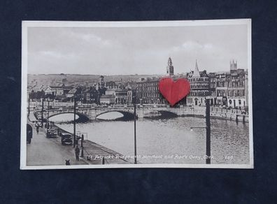 Ireland Postcard : St. Patrick's Bridge with Merchant and Pope's Quay , Cork