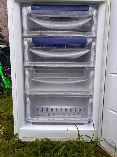 fridge