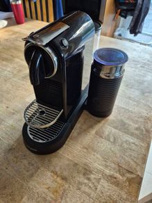 nespresso coffee pod machine