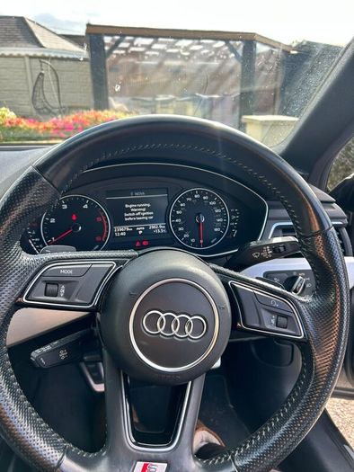 Audi A4 S Line