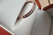 Wedding ring / Eternity ring