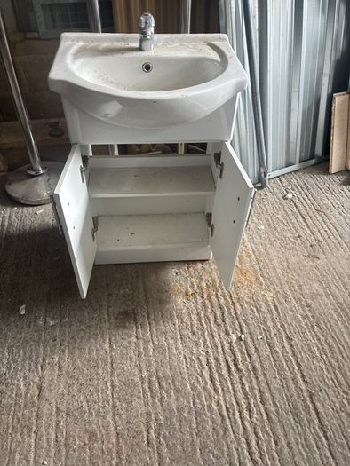 Vanity unit