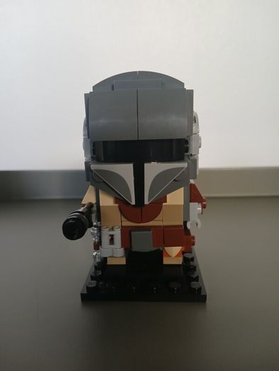 LEGO 75317 BrickHeadz Star Wars The Mandalorian & The Child Retired Set