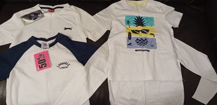 NEW T-shirt 8-9yrs