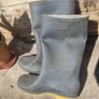 UK 13 Wellington Boots Image 3
