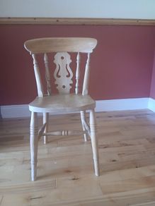 Vintage Hardwood Fiddle back chair.