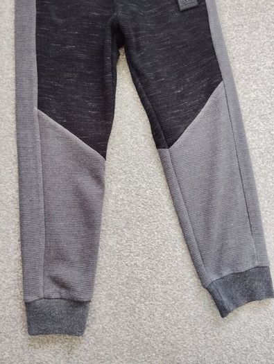 boys trousers.age 6