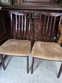 Mid-century chair's x5