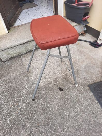 vintage foldable stool