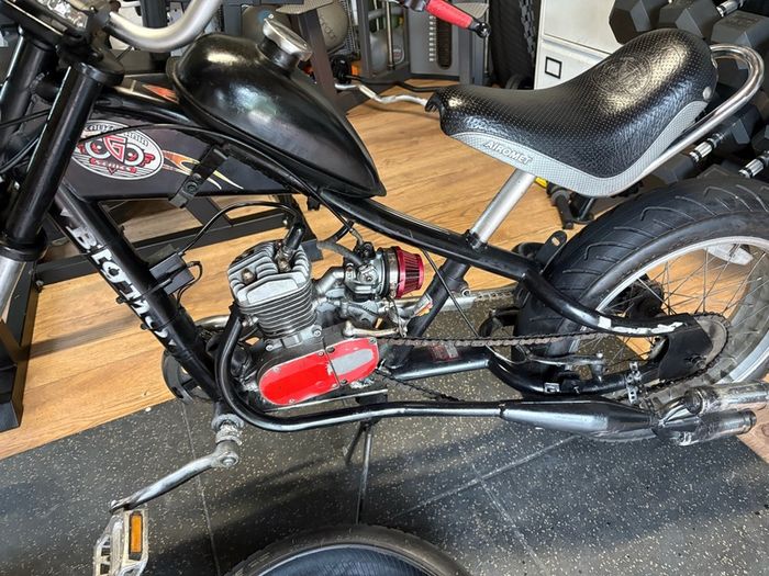 Engine Bike 2 Stroke!, Rubs Smoothly, Great Condition!!!