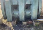 Oil tank
