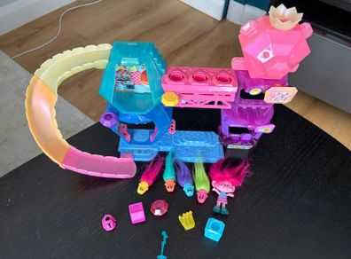 Trolls playset