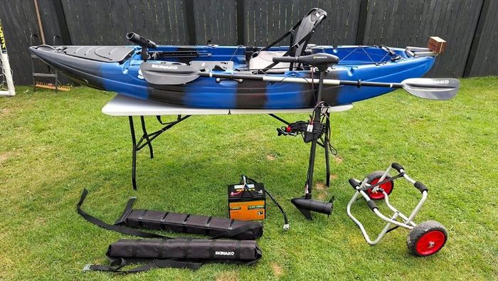 10ft skipjak fishjak Kayak